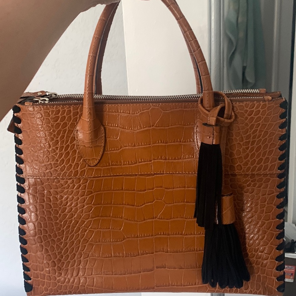 Leather hand bag